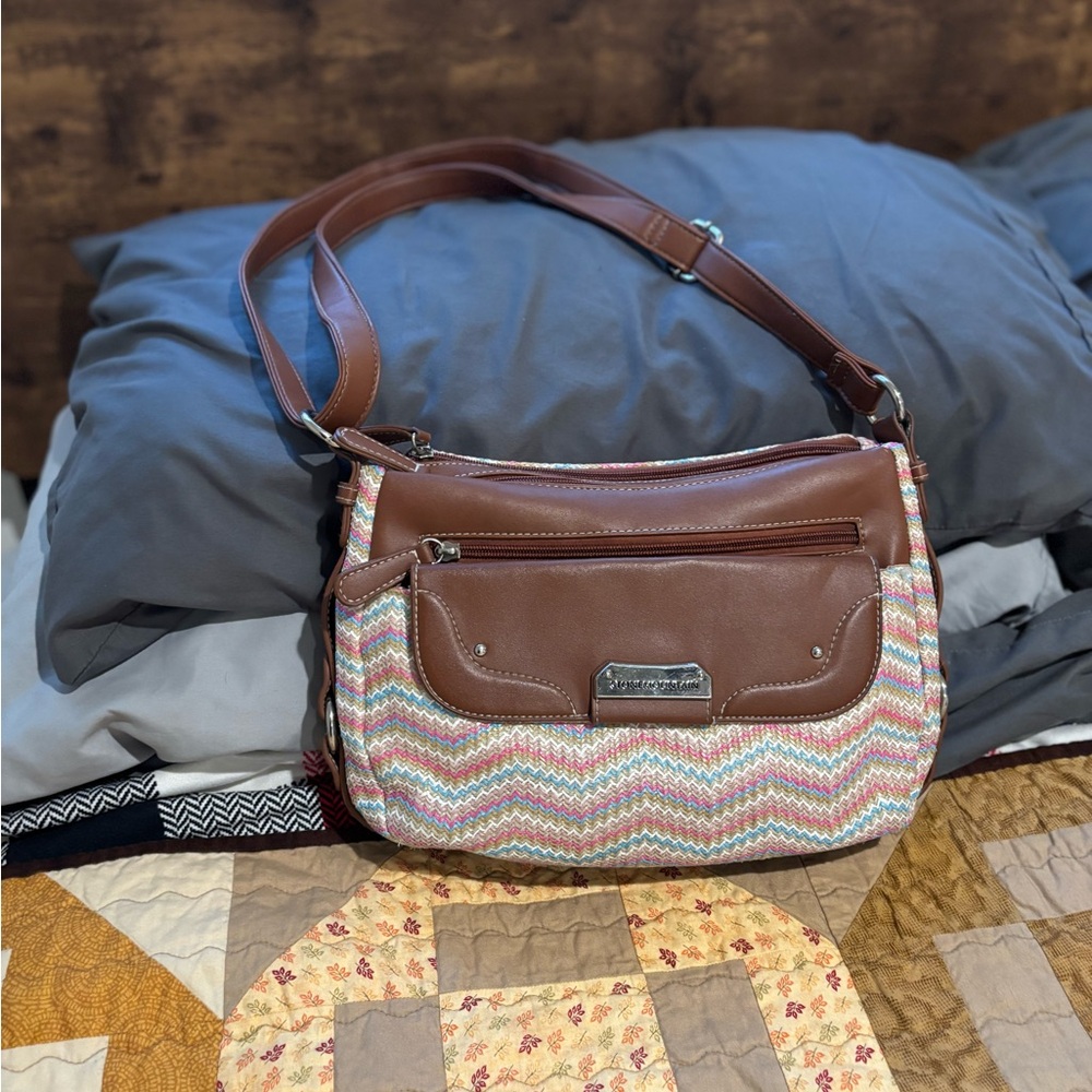 Stone Mountain Brown and Multicolored shoulder bag. - Picture 3 of 16